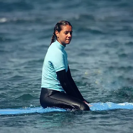 Hostel Surf Riders & Co Surf Camp *
